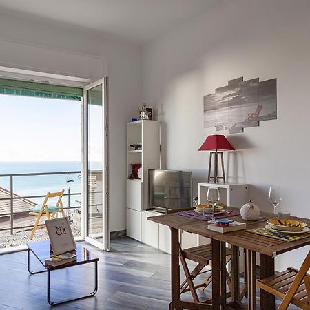 Sunset Apartment Above The Sea By Wonderful Italy Боляско Екстериор снимка